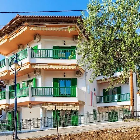 Loutra Village Apartment *